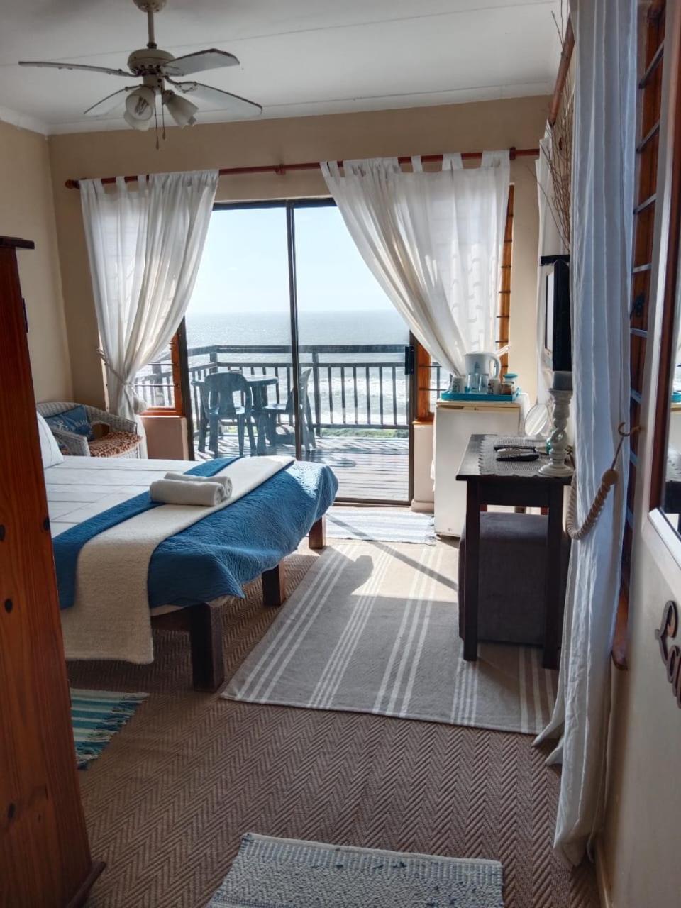 Bayview Guest House Amanzimtoti Bagian luar foto